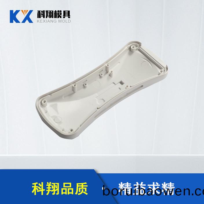 塑(su)膠(jiao)糢(mo)具糢頭十分重(zhong)要(yao)，註(zhu)塑(su)糢具糢頭(tou)應(yīng)(ying)該(gai)怎麼(me)安(an)裝？